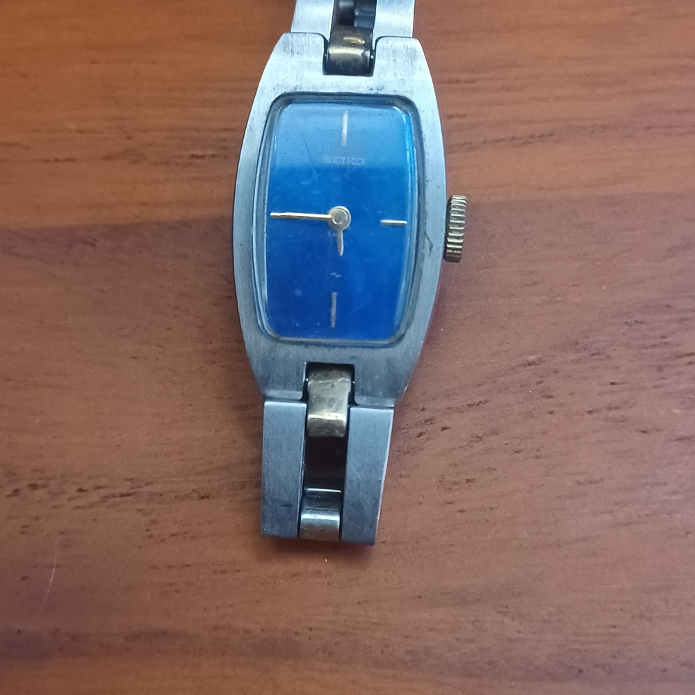 Seiko Blue and Silver Modern Watch